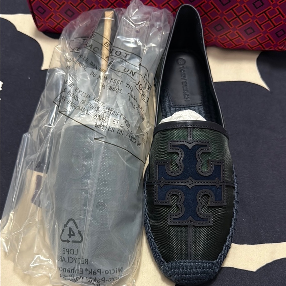 Tory Burch Men's Black and Navy Loafers